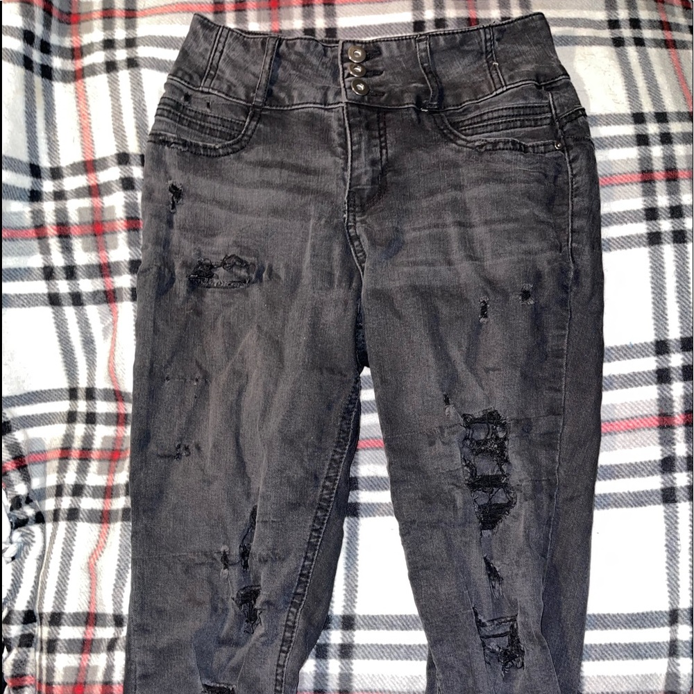 Black skinny jeans
